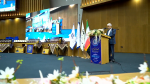 فیلم: سخنرانی دکتر شهریاری در آیین تجلیل از بانوان خیر استان اصفهان