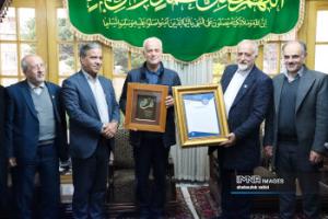 تجلیل از شهردار اصفهان / قدردانی از نقش مدیریت شهری در حمایت از خیرین سلامت 