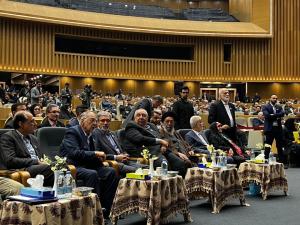 آیین تجلیل از بانوان خیر در حوزه سلامت در جشن کوثر ولایت