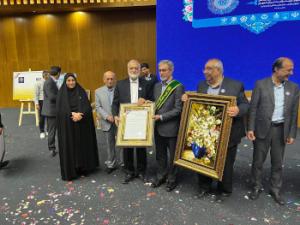 رئیس دانشگاه علوم پزشکی اصفهان : ما در کنار مردم هستیم